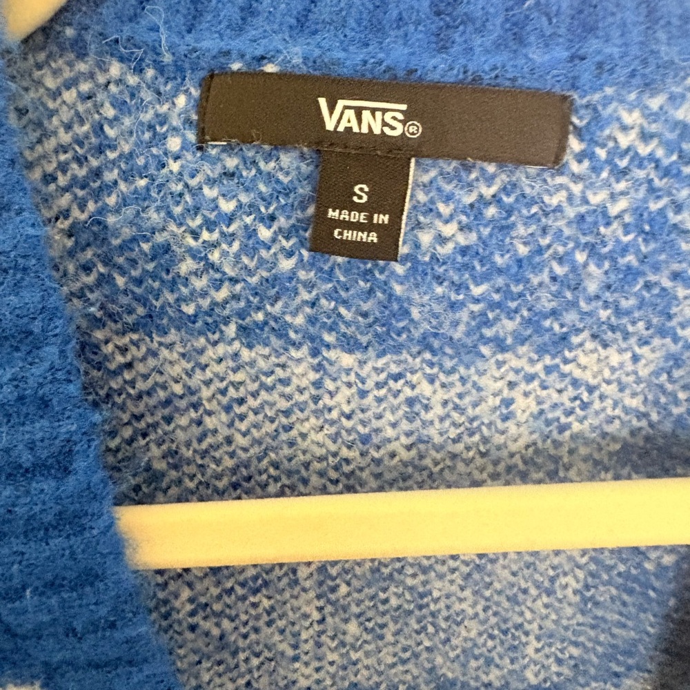 Vans Blue and White Knit Pullover - Picture 4 of 4